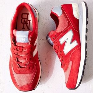 New Balance 574 Women's Sneaker